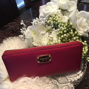 Authentic Michael Kors Leather Wallet